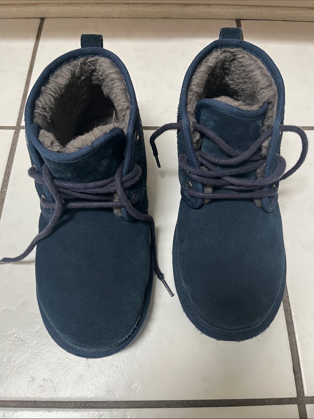 UGG Men's Navy Suede Chukka Boots with Shearling Lining